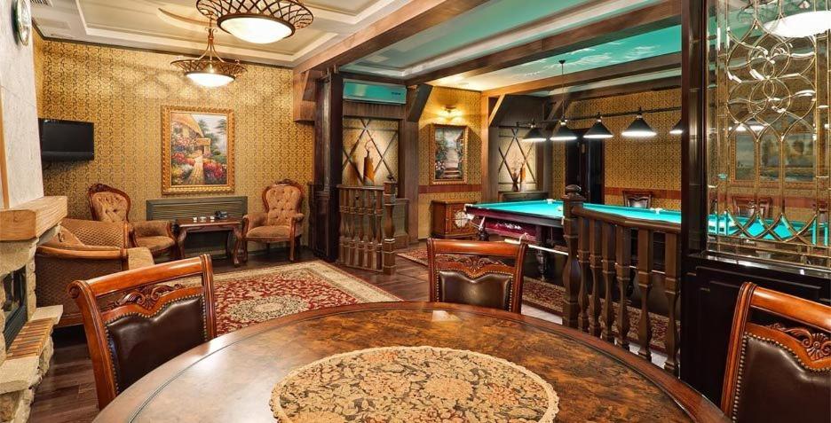 Merey Hotel Karagandy Εξωτερικό φωτογραφία
